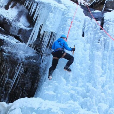 ice climbing  | © TVB Uttendorf 